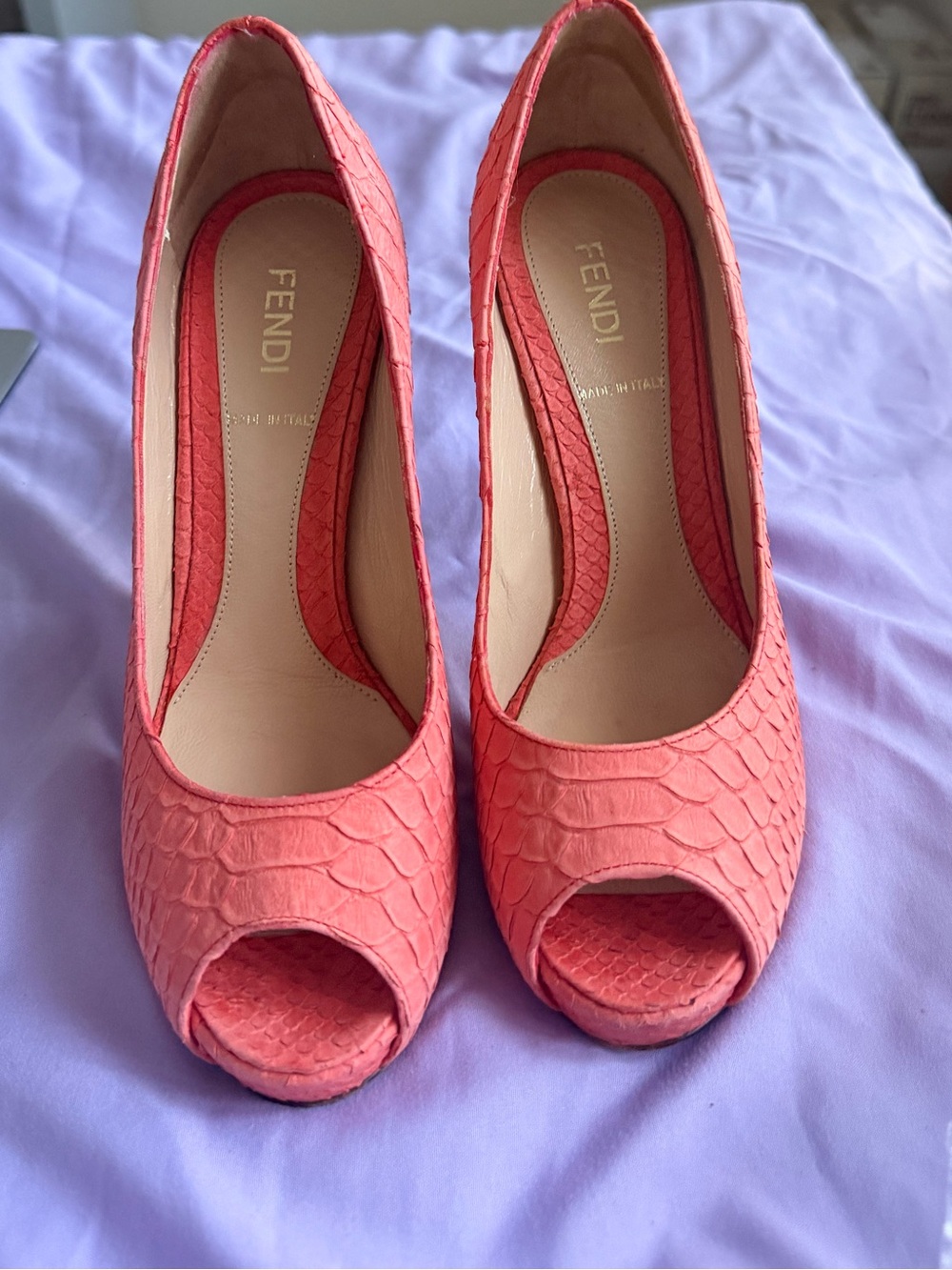 Fendi Coral/salmon python leather embossed Peep-Toe Heels
